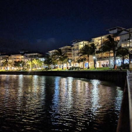 Boathouse Port Of Airlie Apartment Airlie Beach Exterior photo