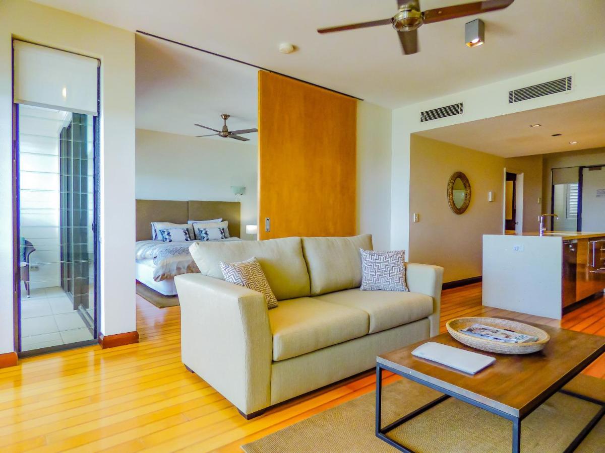 Boathouse Port Of Airlie Apartment Airlie Beach Exterior photo