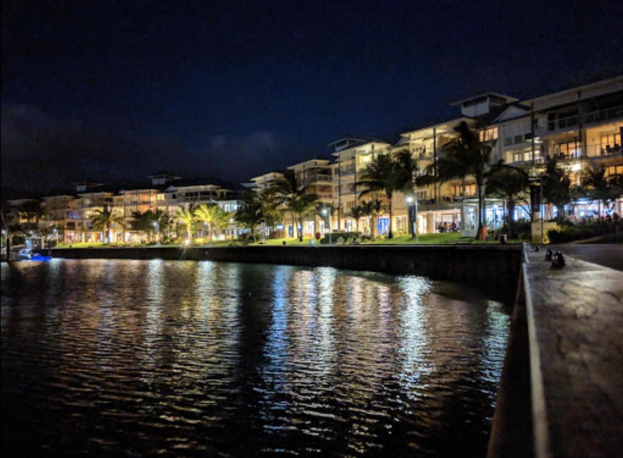 Boathouse Port Of Airlie Apartment Airlie Beach Exterior photo